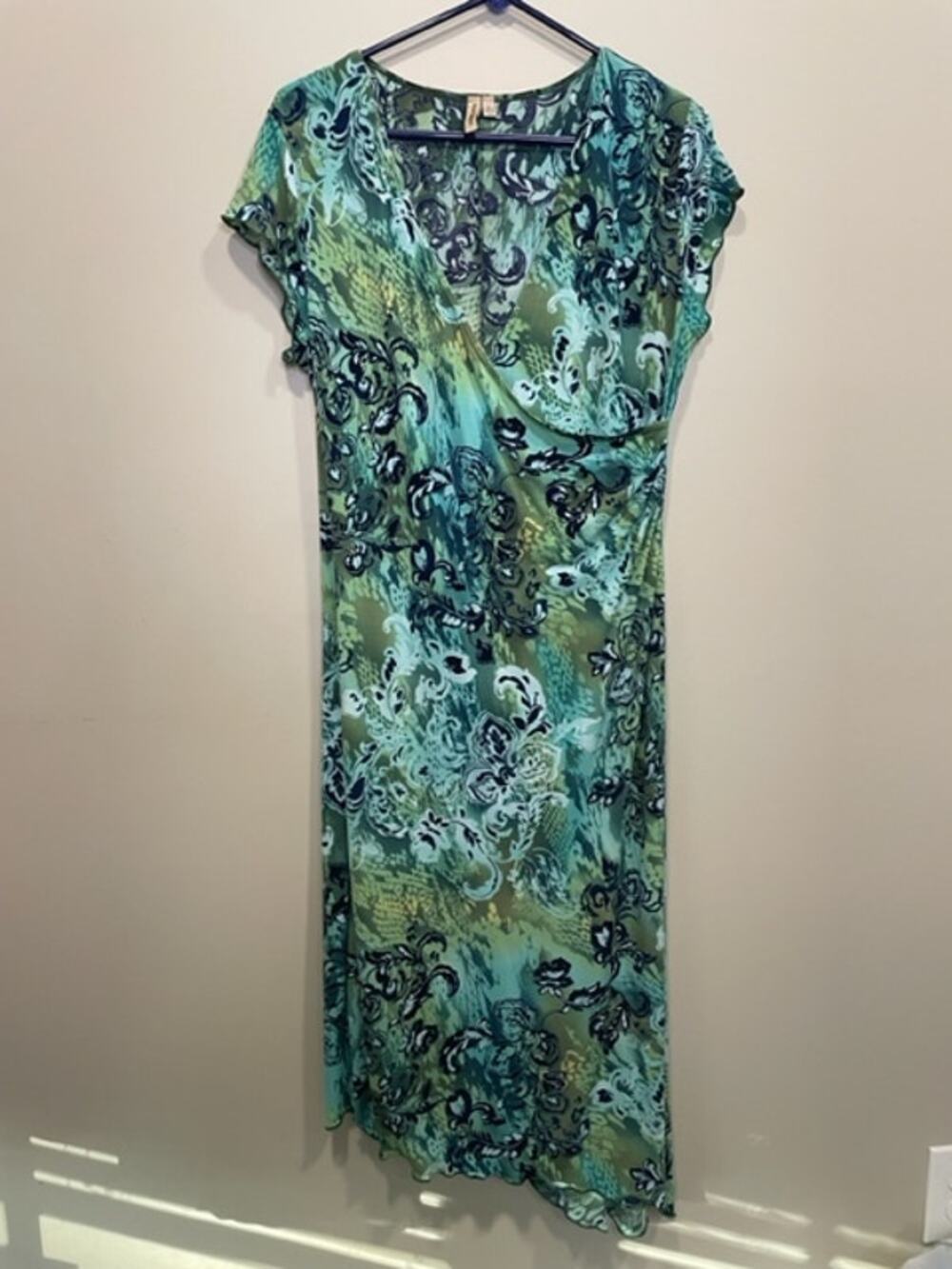 Green Navy Floral Wrap Neckline Asymetrical Dress Women's Sz L